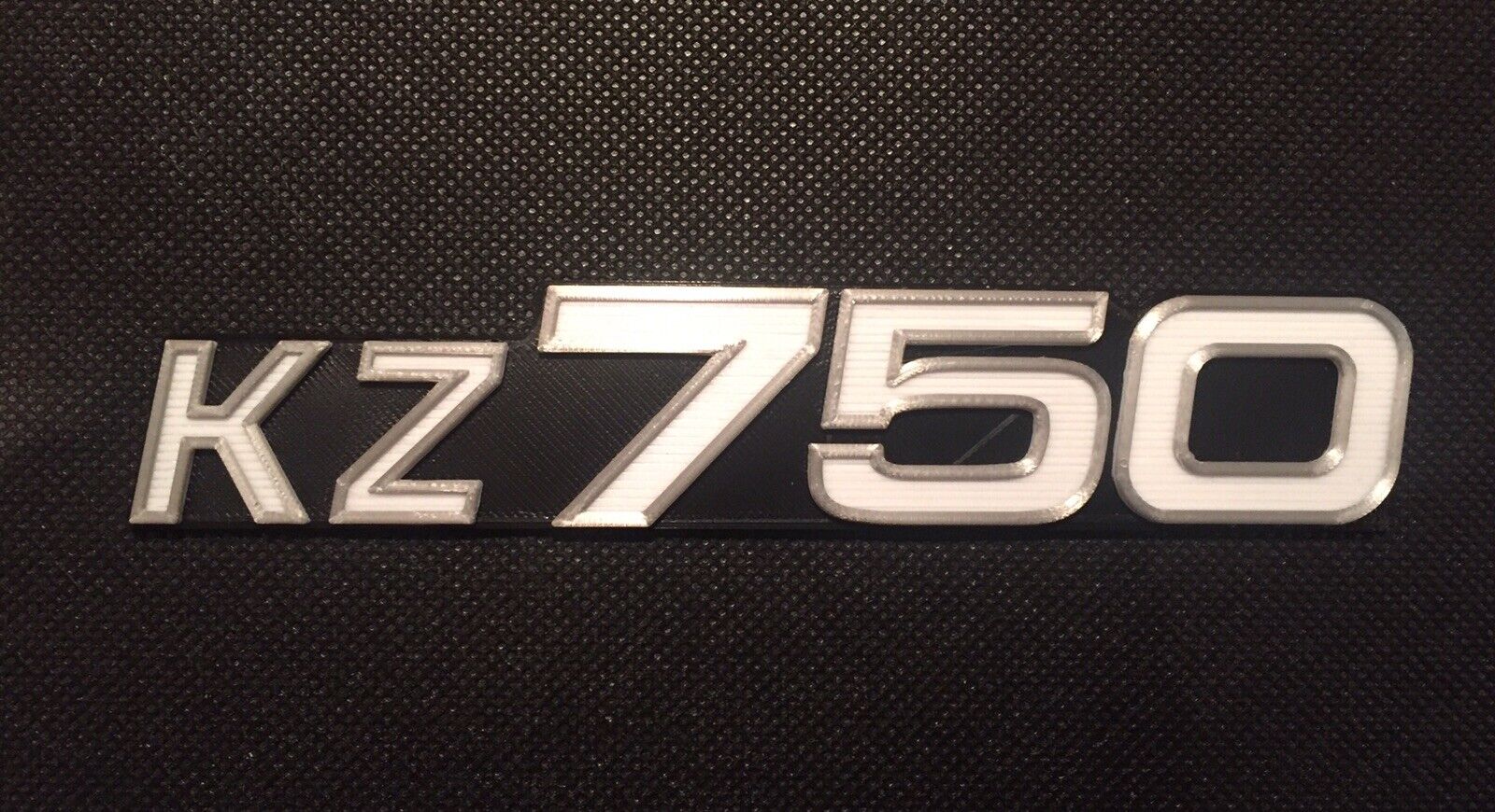 KZ750 Kawasaki Badge Emblem