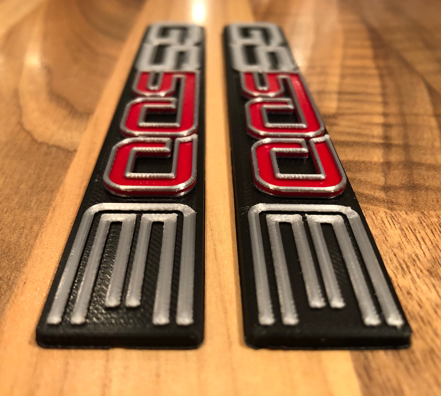 GS500E Side Panel Badges Emblems (set 2pcs) for Suzuki 500 - [Red or Blue 500]