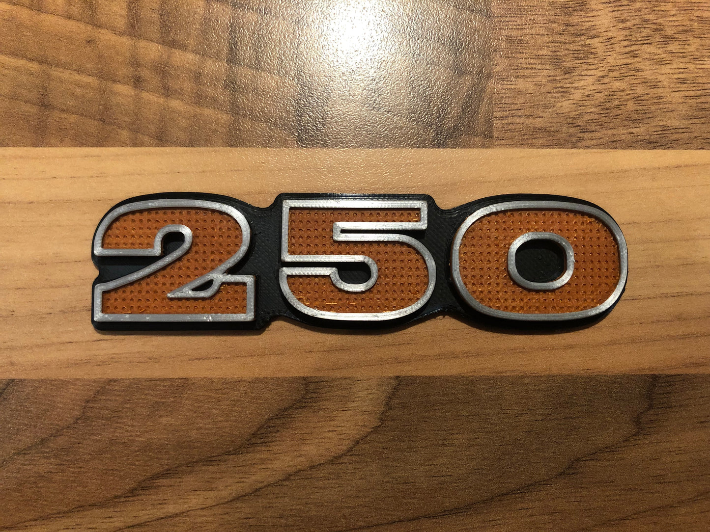 250 cc Side Panel Badge for Kawasaki S1 S1A 1973 Triple Side Cover Emblem