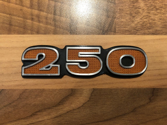 250 cc Side Panel Badge for Kawasaki S1 S1A 1973 Triple Side Cover Emblem